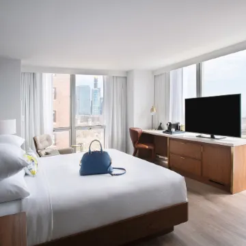Le Meridien Essex Chicago