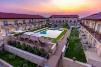 Leonardo Hotel Lago di Garda – Wellness and Spa - piscina