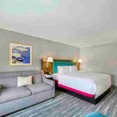 Hampton Inn & Suites Jackson Rooms