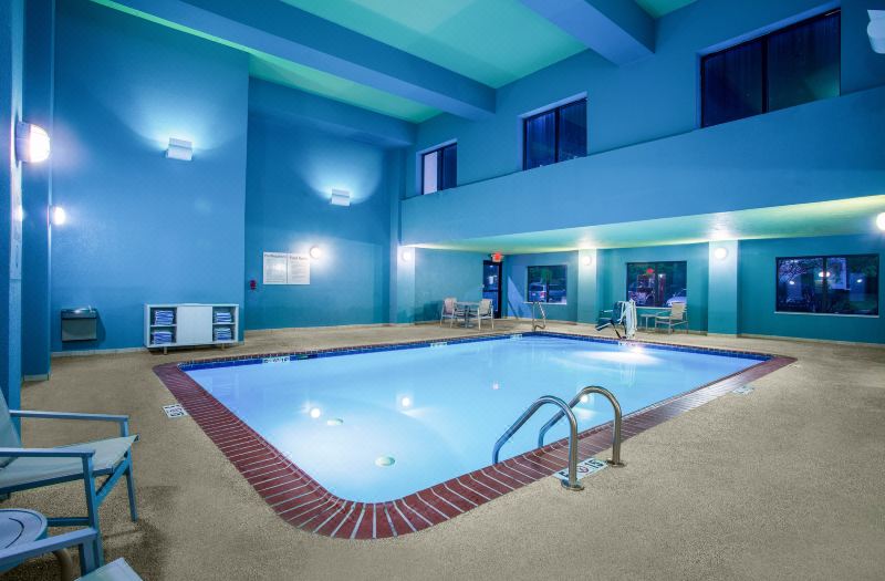 Holiday Inn Express & Suites Lewisburg by IHG photo 2