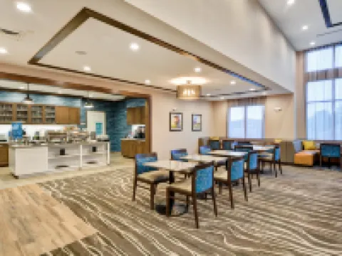 ホームウッド スイーツ バイ ヒルトン ハドレー アマースト ハードリーのホテル