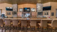 Holiday Inn Club Vacations TAHOE RIDGE RESORT by IHG - bar
