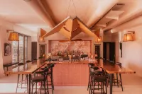 Maison Heler Metz, Curio Collection by Hilton - Bar