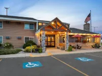 AmericInn by Wyndham Roseau Hotels in Roseau