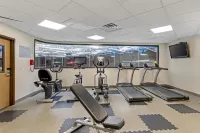 Executive Residency by Best Western Waterloo  Cedar Falls - salle de sport