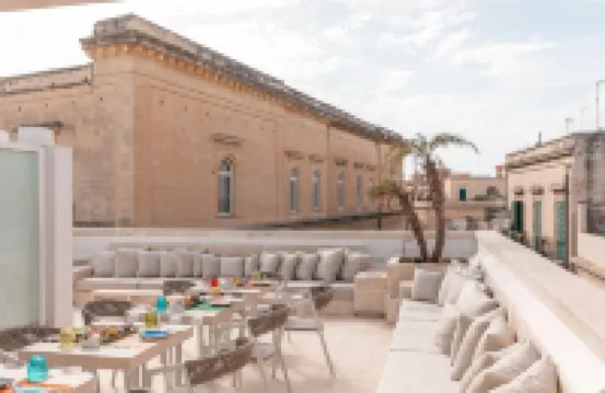 팔라초 레체 - 에포카 컬렉션