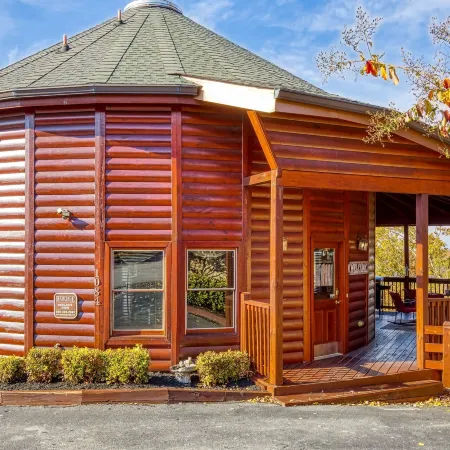 Declan's View - Cozy 1 Bedroom with Game Room and Great Mountain Views! 1 Cabin by Redawning