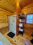 Charming 2 bedroom cabin on a beautiful private lake.