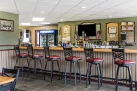 Traditions Hotel & Spa Johnson City - Binghamton, Ascend Hotel Collection - bar