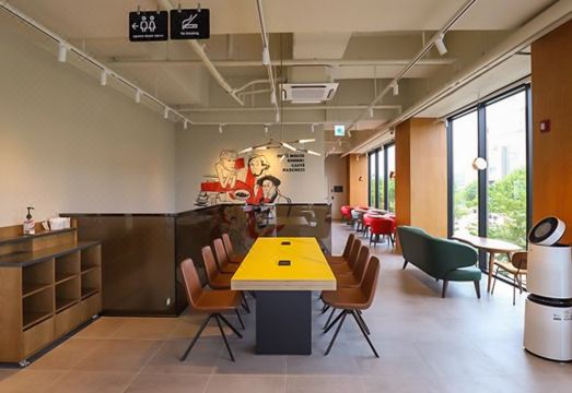 호텔 그랜드 베이 객실 내부