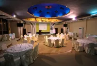 Best Western Plus Paramount Hotel - sarapan