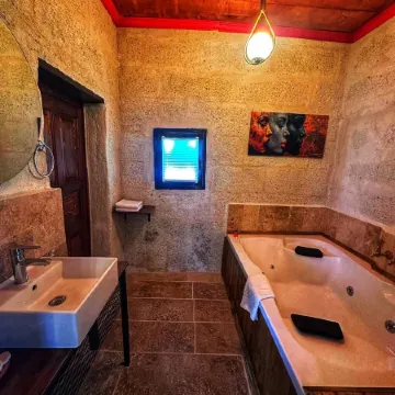 CRİMSON CAPPADOCİA