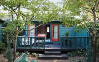 Cottages at Little Saint Hotels in Healdsburg