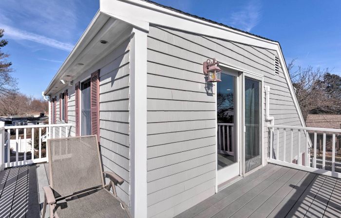 3 Mi to Dtwn & Beach! Bristol Home w/ Patio