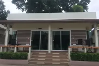 Pleai Ta Lea Resort Hotels in Tha Mai