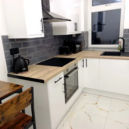 Cardiff 1 Bed Apartment - City Living at its Best