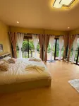 Baan Suan Pha Mi - Mountain view