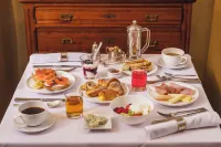 The Kennard Boutique Guesthouse - servizio colazione