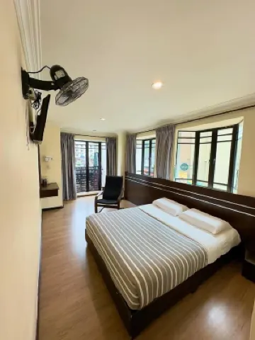 Hong Kong Hotel