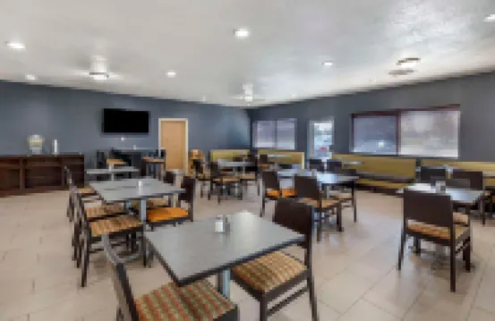 Quality Inn and Suites Denver Airport - Gateway Park