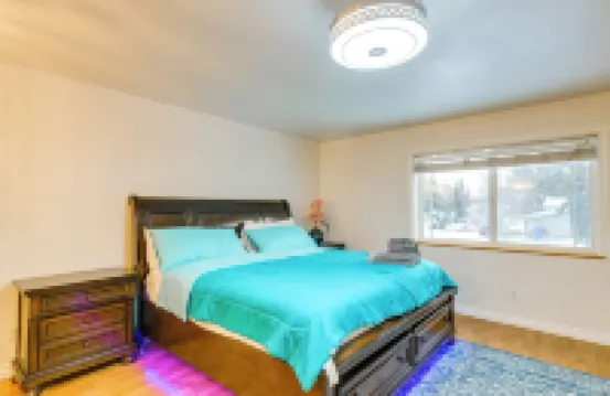 Anchorage Home about 8 Mi to Downtown! Hotels in 