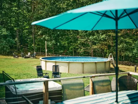 Visit Bear House: 15 Miles from Windham. Hot Tub & Ping Pong!
