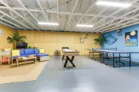 Endless Entertainment! Unique & Cozy Theodore Home - Alloggi