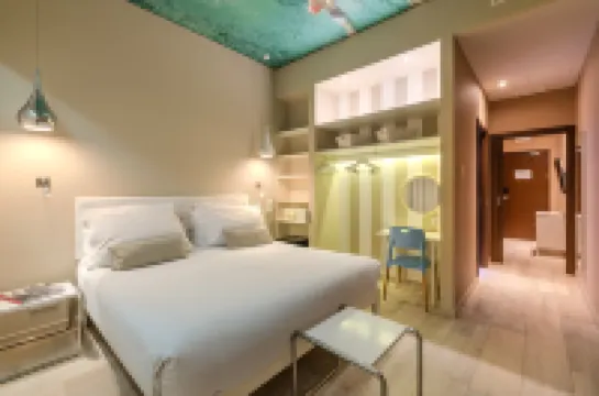 ペスターナ アルヴォール サウス ビーチ プレミアム スイート ホテル