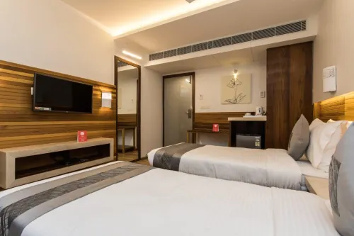 Hotel Solitaire, Indore - مطابخ