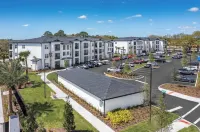 Landing Furnished Apartments Near MCO - Apartments