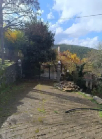 Hillview Holiday Home in Kalavrouza