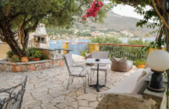 발라스 아파트먼츠