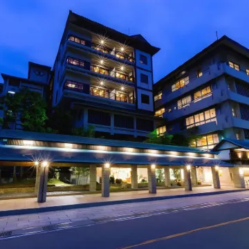 湯之國 天祥旅館 鄰近JR動橋站的酒店