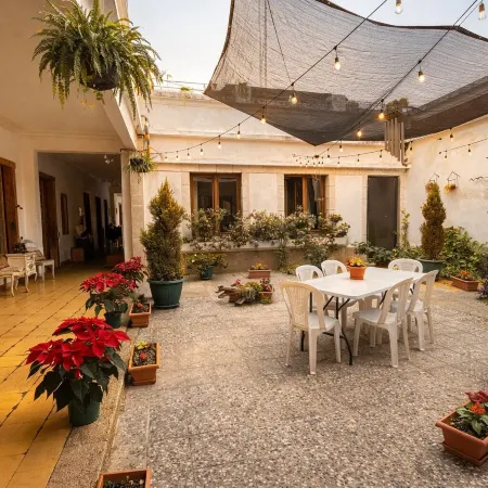Casa de Las Flores Отели рядом с достопримечательностью «Рельефная карта Гватемалы»