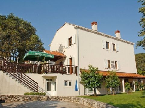 Apartments Milenko