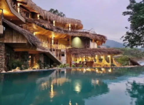 Puluong Qui E Ora Hotels in 