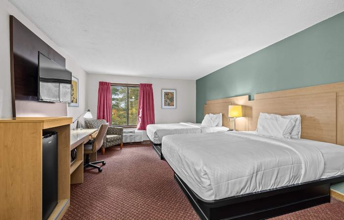 Ramada by Wyndham Stevens Point