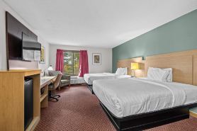 Ramada by Wyndham Stevens Point