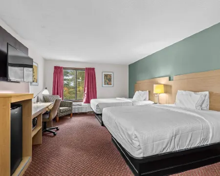 Ramada by Wyndham Stevens Point Hotels in Stevens Point