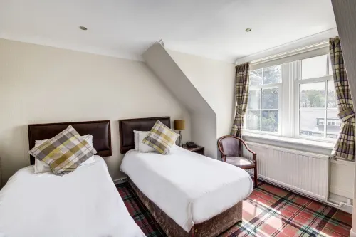 Kirkhouse Inn - 2-Star
