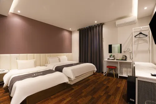 Pocheon J Self Check-in Hotel - 2-Star