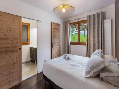 Silver Lodge Residence - B