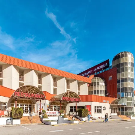 Hotel Abades Manzanil