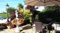 Min y Don Guest House Hotels in 