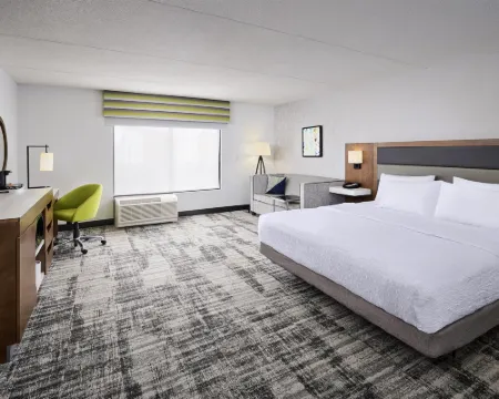 Hampton Inn and Suites by Hilton Windsor Hotels in Windsor