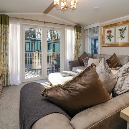 Lily Rose Lodge