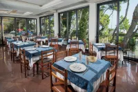 Hotel Atlantic - breakfast