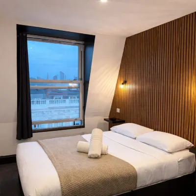 أمستردام هوتل Hotels near إرلز كورت