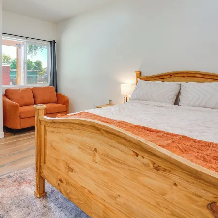 Outdoor Space, Near Everything: Glendale Getaway!