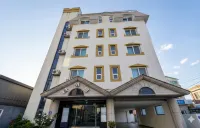 Gangneung Tower Motel โรงแรมใน